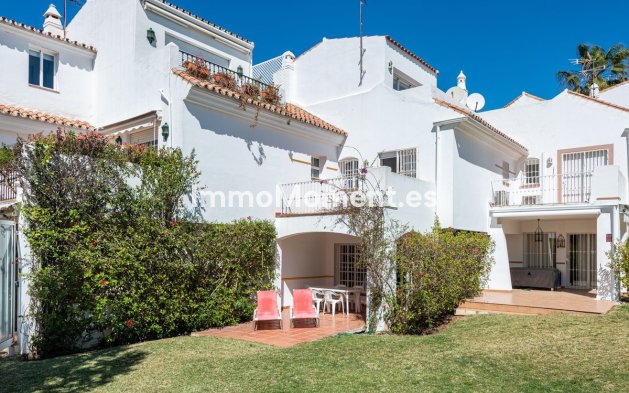 Revente - Maison mitoyenne - Estepona  - Atalaya
