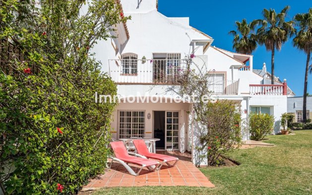 Revente - Maison mitoyenne - Estepona  - Atalaya