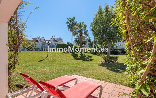 Revente - Maison mitoyenne - Estepona  - Atalaya