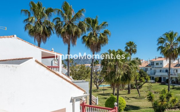 Revente - Maison mitoyenne - Estepona  - Atalaya