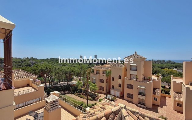 Resale - Apartment - Marbella - Elviria