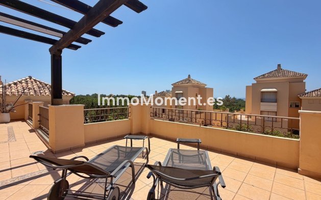 Resale - Apartment - Marbella - Elviria