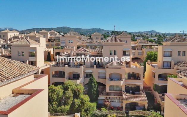 Resale - Apartment - Marbella - Elviria