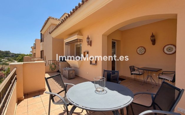 Resale - Apartment - Marbella - Elviria