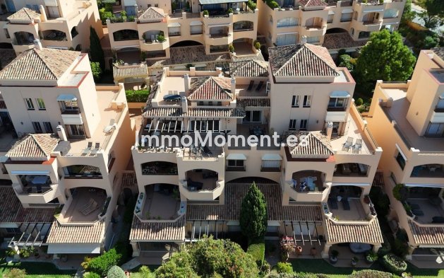 Resale - Apartment - Marbella - Elviria