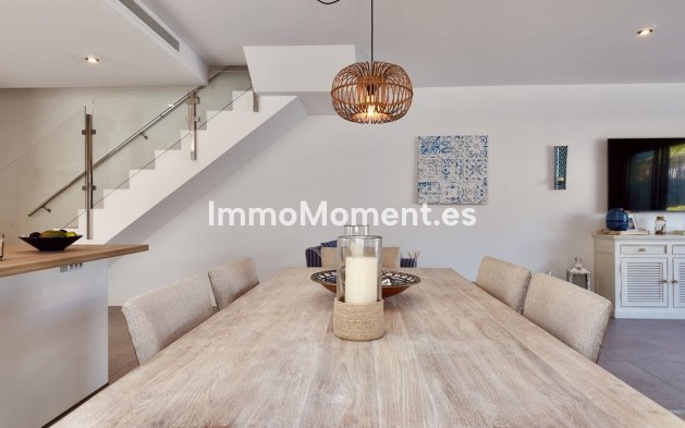 Bestaande woning - Vrijstaande villa - Estepona  - New Golden Mile