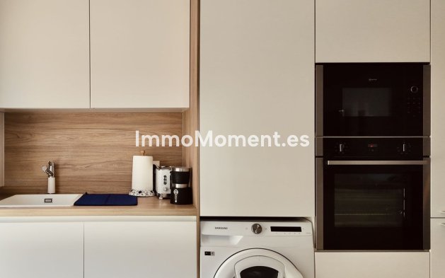 Bestaande woning - Vrijstaande villa - Estepona  - New Golden Mile