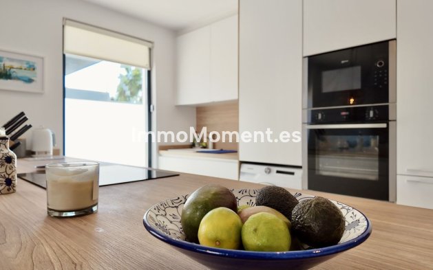 Bestaande woning - Vrijstaande villa - Estepona  - New Golden Mile