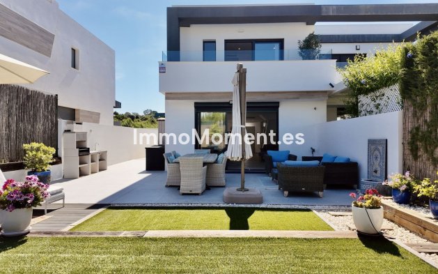 Bestaande woning - Vrijstaande villa - Estepona  - New Golden Mile