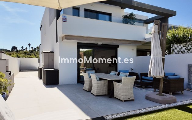 Bestaande woning - Vrijstaande villa - Estepona  - New Golden Mile