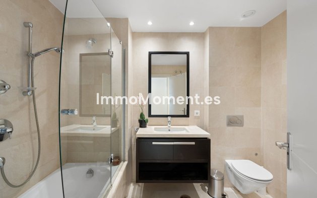 Resale - Apartment - Benahavís - La Quinta