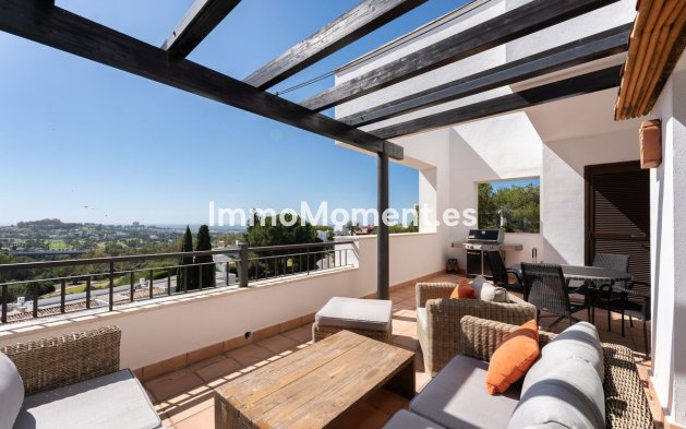 Resale - Apartment - Benahavís - La Quinta