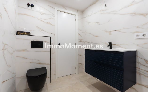 Wiederverkauf - Wohnung - Marbella - Nueva Andalucía