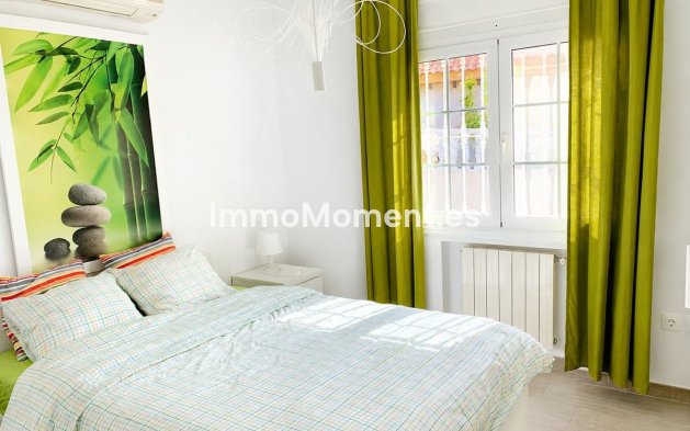 Resale - Detached villa - Orihuela - Cabo roig - La Zenia