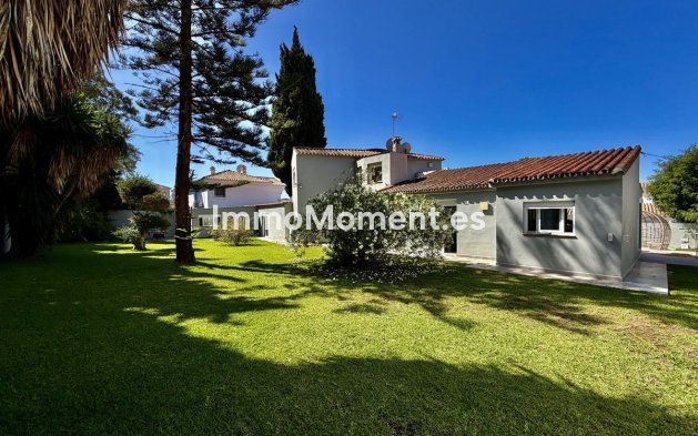 Bestaande woning - Vrijstaande villa - Marbella - Cabopino