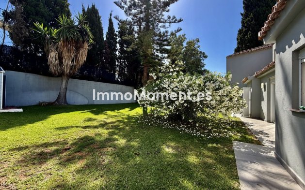 Bestaande woning - Vrijstaande villa - Marbella - Cabopino