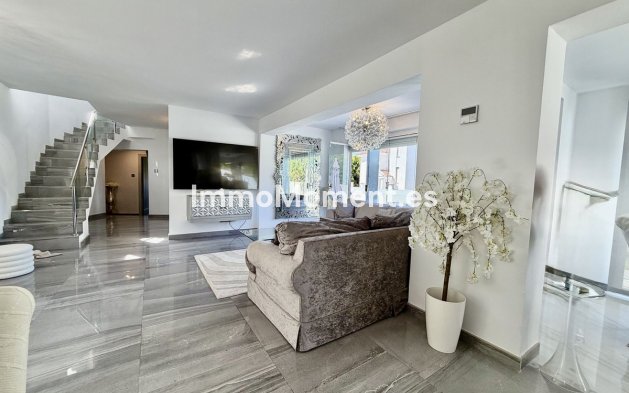 Bestaande woning - Vrijstaande villa - Marbella - Cabopino