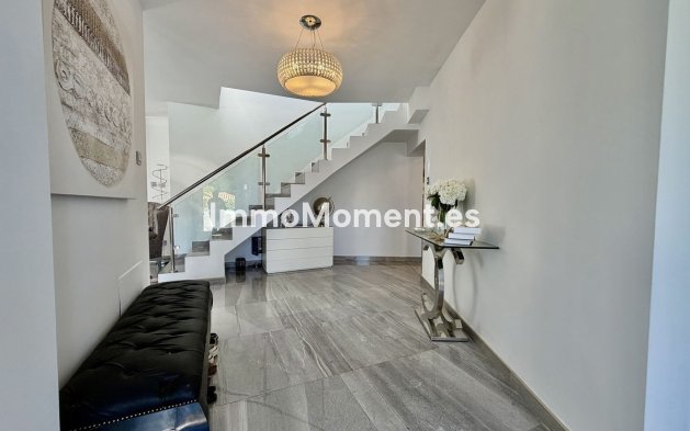 Bestaande woning - Vrijstaande villa - Marbella - Cabopino