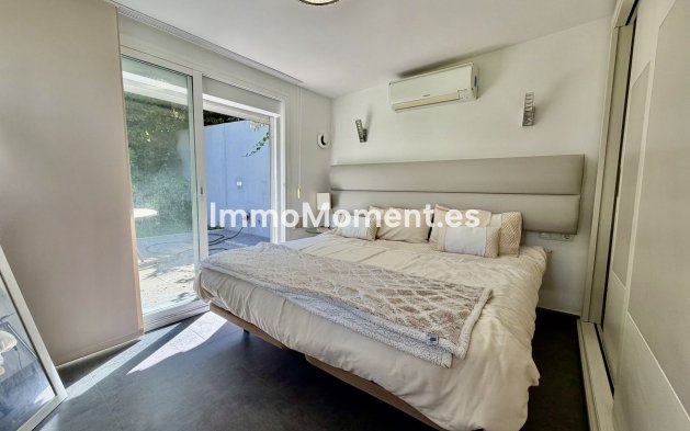 Bestaande woning - Vrijstaande villa - Marbella - Cabopino