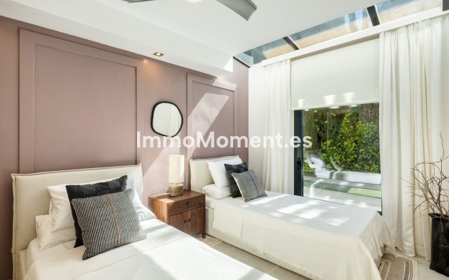 Bestaande woning - Vrijstaande villa - Marbella - Nueva Andalucía