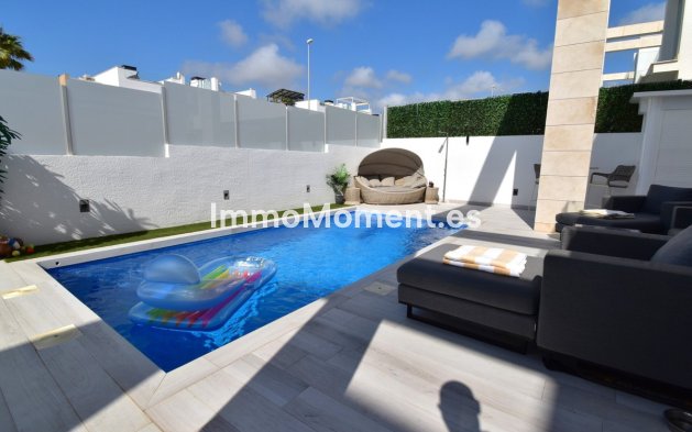 Wiederverkauf - Freistehende Villa - Orihuela - Cabo roig - La Zenia