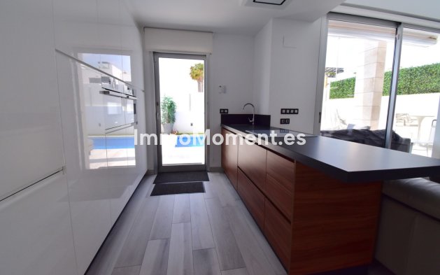 Wiederverkauf - Freistehende Villa - Orihuela - Cabo roig - La Zenia