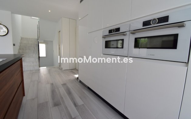 Wiederverkauf - Freistehende Villa - Orihuela - Cabo roig - La Zenia