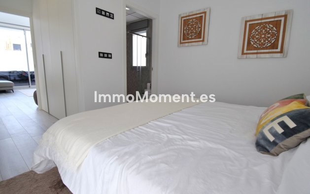 Wiederverkauf - Freistehende Villa - Orihuela - Cabo roig - La Zenia