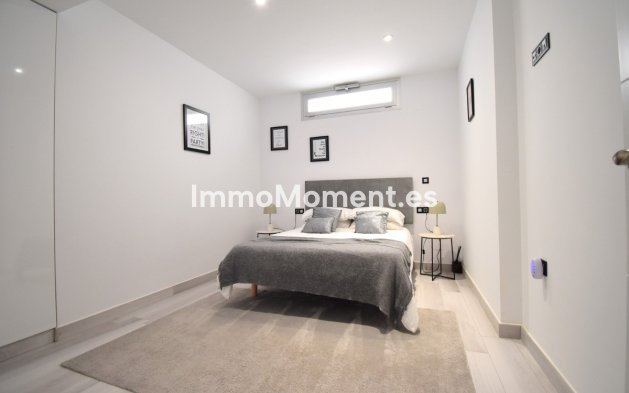Wiederverkauf - Freistehende Villa - Orihuela - Cabo roig - La Zenia
