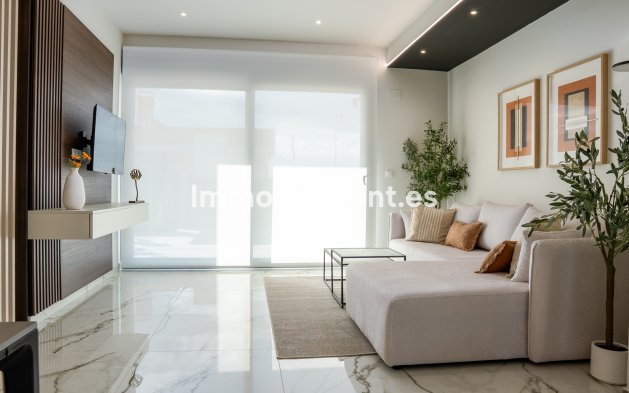 Obra nueva - Villa independiente - Ciudad Quesada