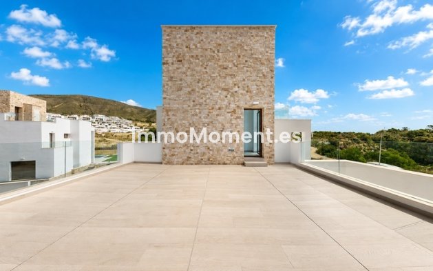 Obra nueva - Villa independiente - Finestrat