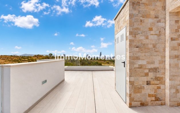 Obra nueva - Villa independiente - Finestrat