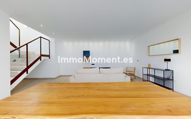 Obra nueva - Villa independiente - Finestrat