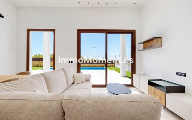 Obra nueva - Villa independiente - Finestrat