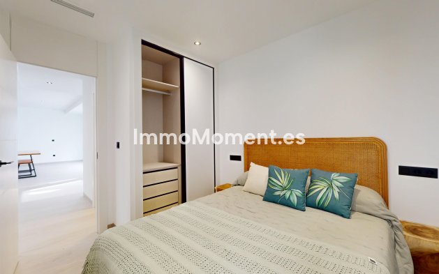 Obra nueva - Villa independiente - Finestrat