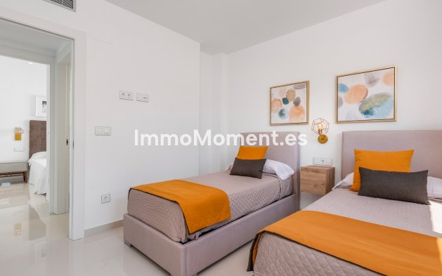 Obra nueva - Villa independiente - Playa Paraiso