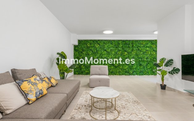 Obra nueva - Villa independiente - Playa Paraiso