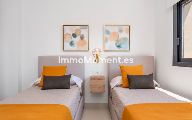 Obra nueva - Villa independiente - Playa Paraiso