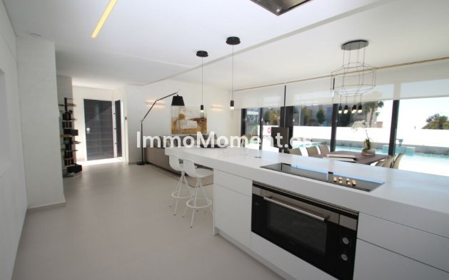 Construction neuve - Villa individuelle - San Miguel de Salinas