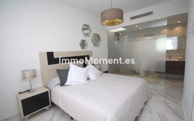 Construction neuve - Villa individuelle - San Miguel de Salinas