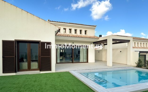 Nieuwbouw - Vrijstaande villa - La Finca Golf