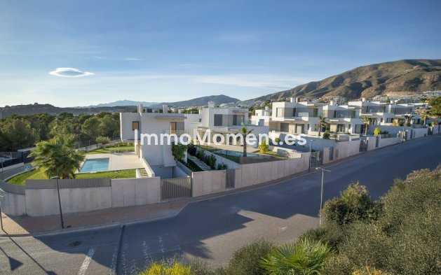 Construction neuve - Villa individuelle - Finestrat