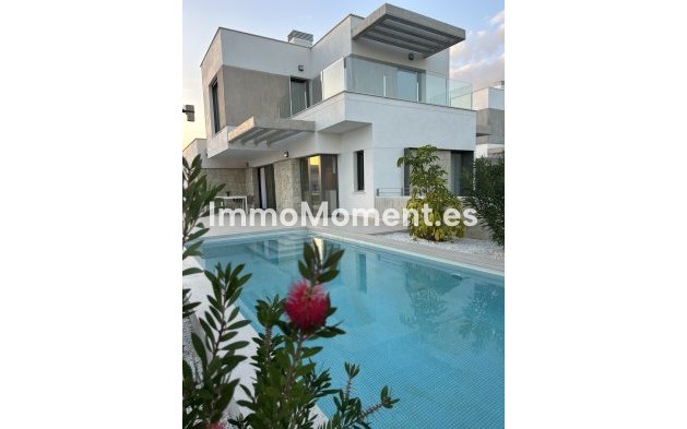 Construction neuve - Villa individuelle - Finestrat