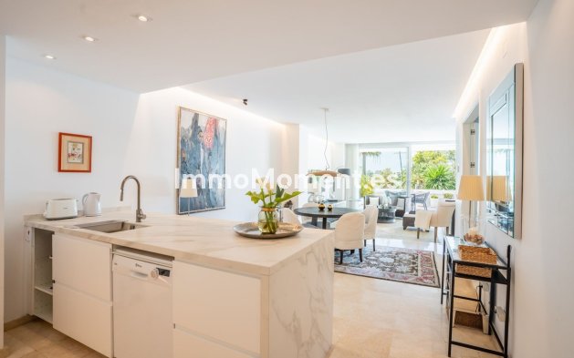 Revente - Appartement - Estepona  - Estepona Centro