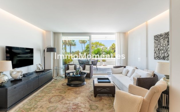 Revente - Appartement - Estepona  - Estepona Centro