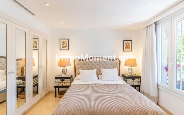 Revente - Appartement - Estepona  - Estepona Centro