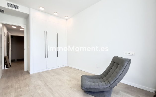 Wiederverkauf - Wohnung - Marbella - Nueva Andalucía