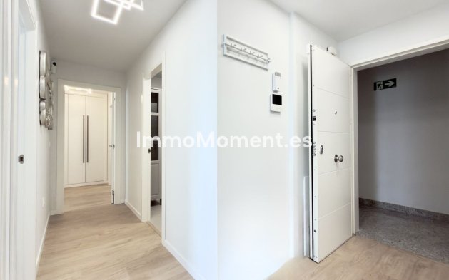 Wiederverkauf - Wohnung - Marbella - Nueva Andalucía