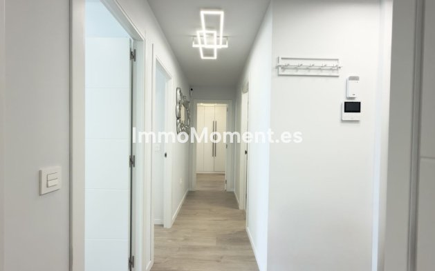 Wiederverkauf - Wohnung - Marbella - Nueva Andalucía