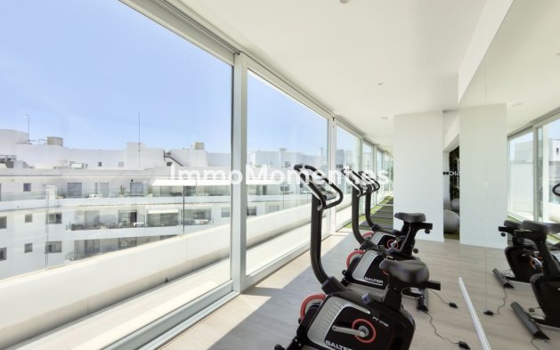 Wiederverkauf - Wohnung - Marbella - Nueva Andalucía
